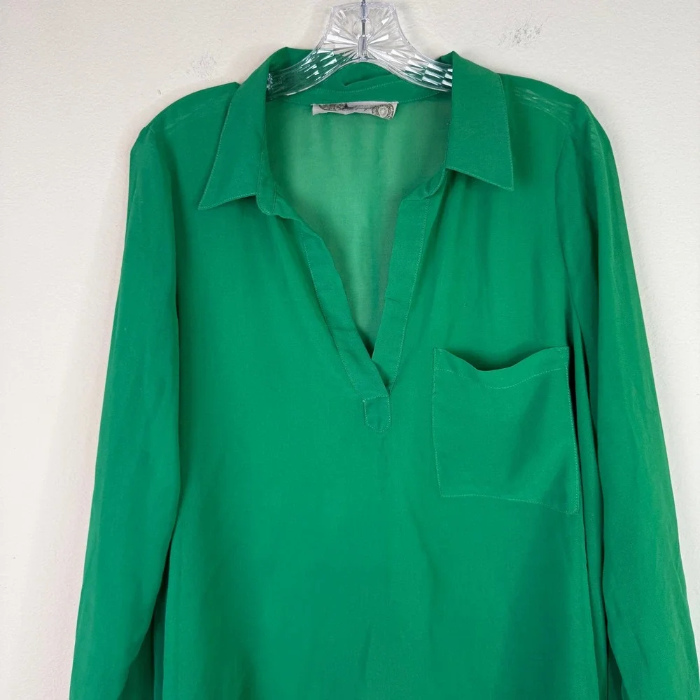 Free People Blouse Womens Medium Green V-Neck Long Sleeve Sheer Chiffon Top